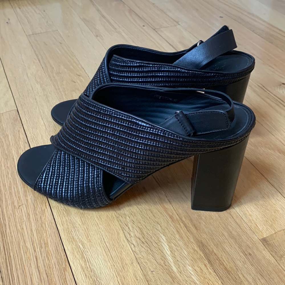 Vince FAINE Block Heel Mules
